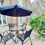 Lovely 4 Bedrooms Entire House In Hammersmith